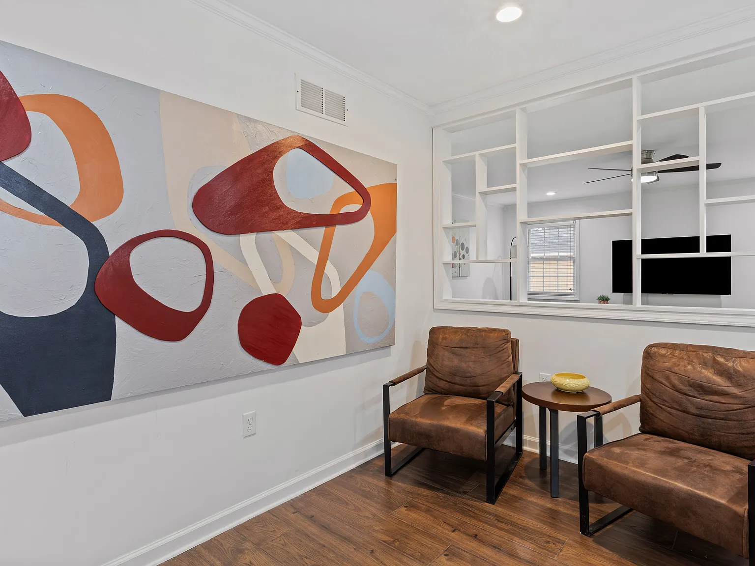 3 bed, $3,200 — Photo 4