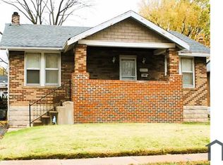1485 Engelholm Ave, Saint Louis, MO 63133