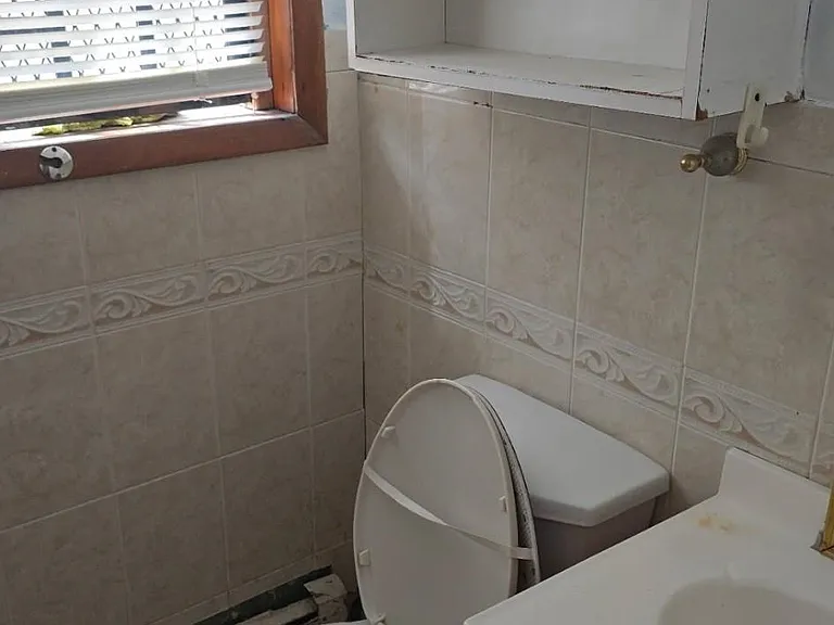 126 Seaview Ave #GROUND FLOOR — Photo 8