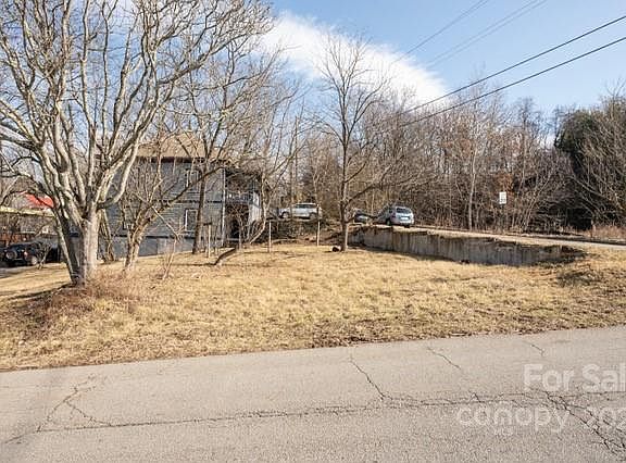 2nd image of 99999 Roberts St