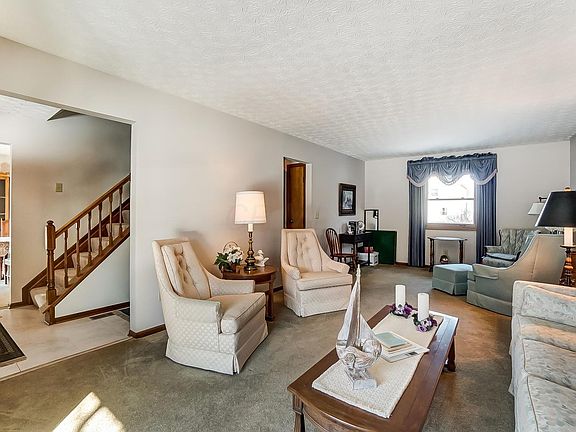 5th image of 5640 Greystone Ln