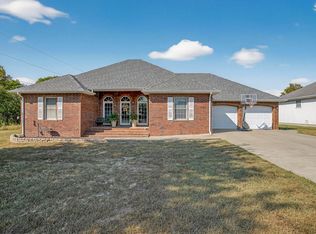 134 Moonlight Valley Drive, Ash Grove, MO 65604