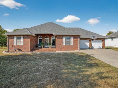 134 Moonlight Valley Drive, Ash Grove, MO, 65604