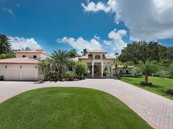 Tropical Gem in Ponce/Davis