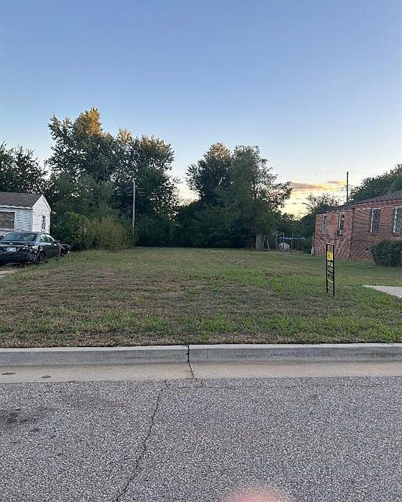1st image of 2712 NE Success St Lot 5