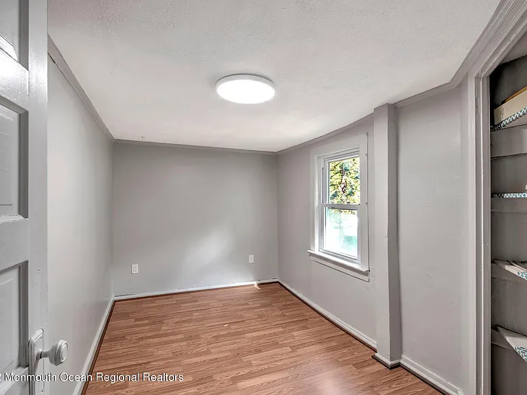 284 Millstone Rd — Photo 28