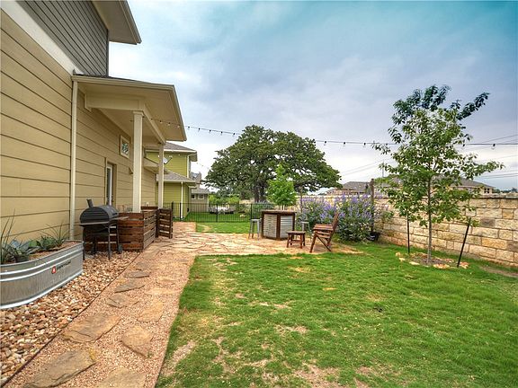 4th image of 11100 Railway Ln