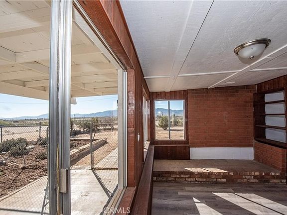 3rd image of 69247 Giant Rock Rd