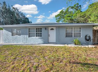 348 Florida Ave S, Fort Pierce, FL 34982