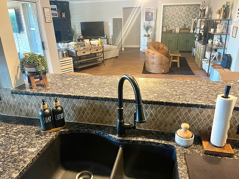 3401 Charleston Ln — Photo 12