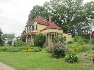 504 Mozart St, Hermann, MO 65041