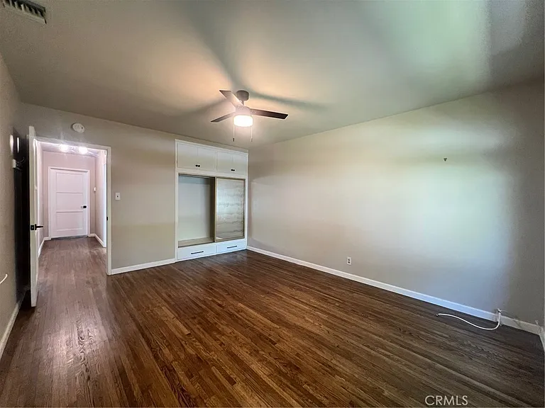 470 Walnut Ave — Photo 6