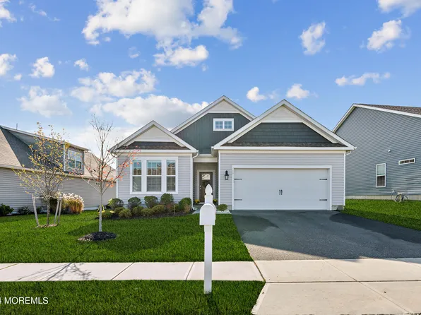 11 Black Bear Drive, Barnegat, NJ 08005