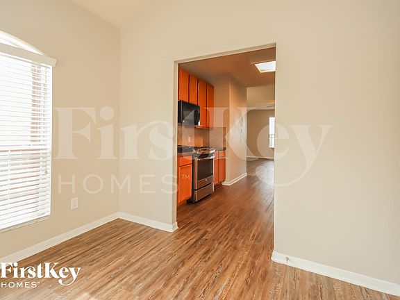 5th image of 12314 Juniper Tree Ct