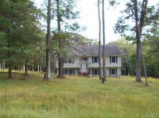 35 Oak Rd, Glen Spey, NY 12737