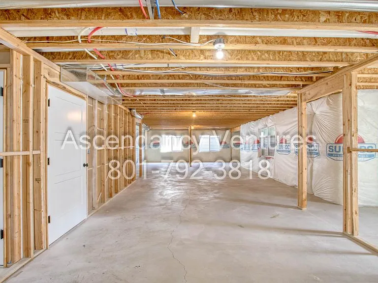1177 N 640 E — Photo 13