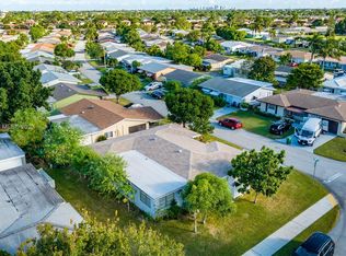 4929 NW 52nd Ct, Tamarac, FL 33319