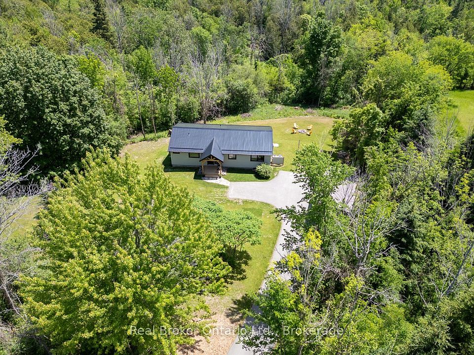 1st image of 250 Silver Heights Dr