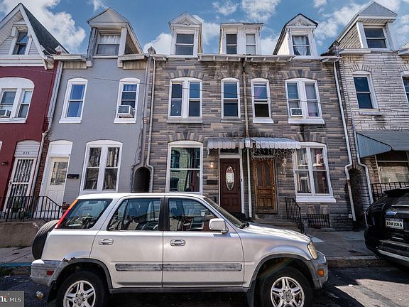 2nd image of 414 Rosenthal St