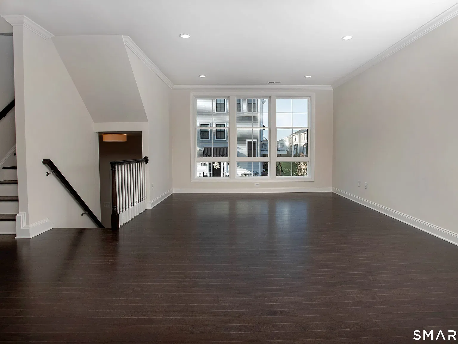 3 bed, 2.5 bath, 1680 sqft, $5,000 — Photo 1