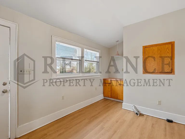 439 N Lorraine Ave — Photo 19