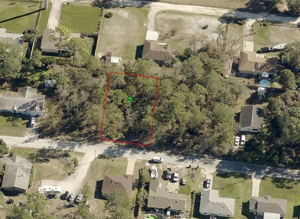2nd image of 137 Hickory Ave