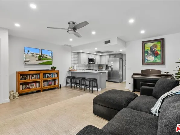 32505 Candlewood Dr Unit 11, Cathedral City, CA 92234