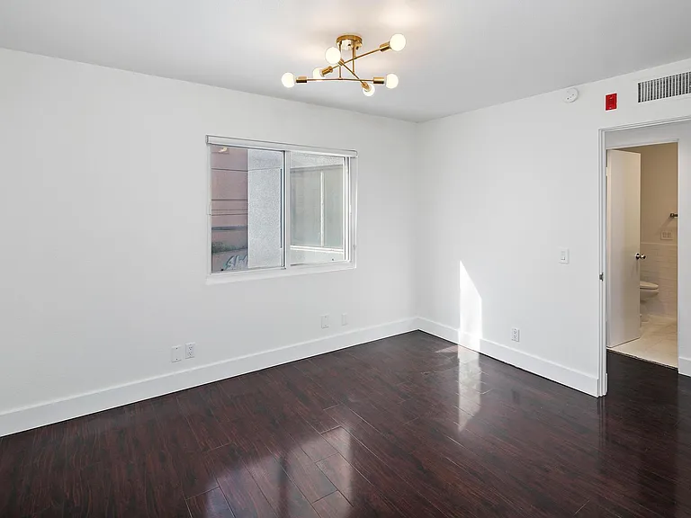 706 Kettner Blvd — Photo 11