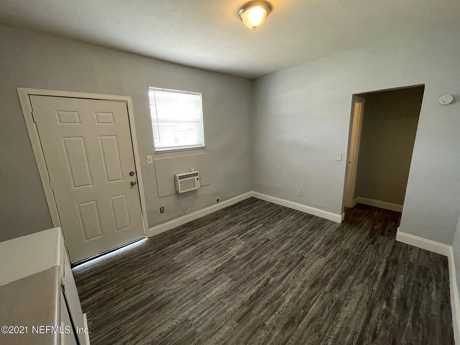 416 W 25th Street
