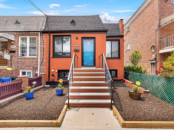 3rd image of 63-46 Pleasantview St