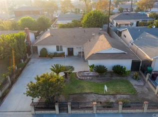 1414 S Mohawk Dr, Santa Ana, CA 92704