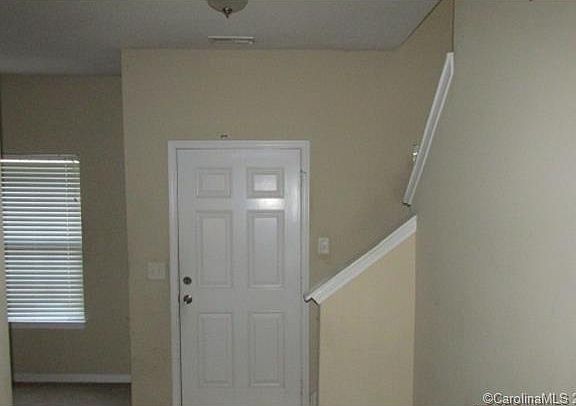 4th image of 8508 Summerglen Cir #8508