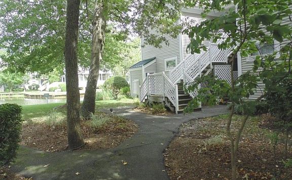 4th image of 11002 Evergreen Way #39262