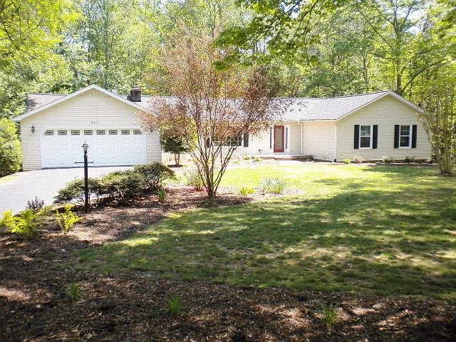 1st image of 341 Laurel Woods Dr