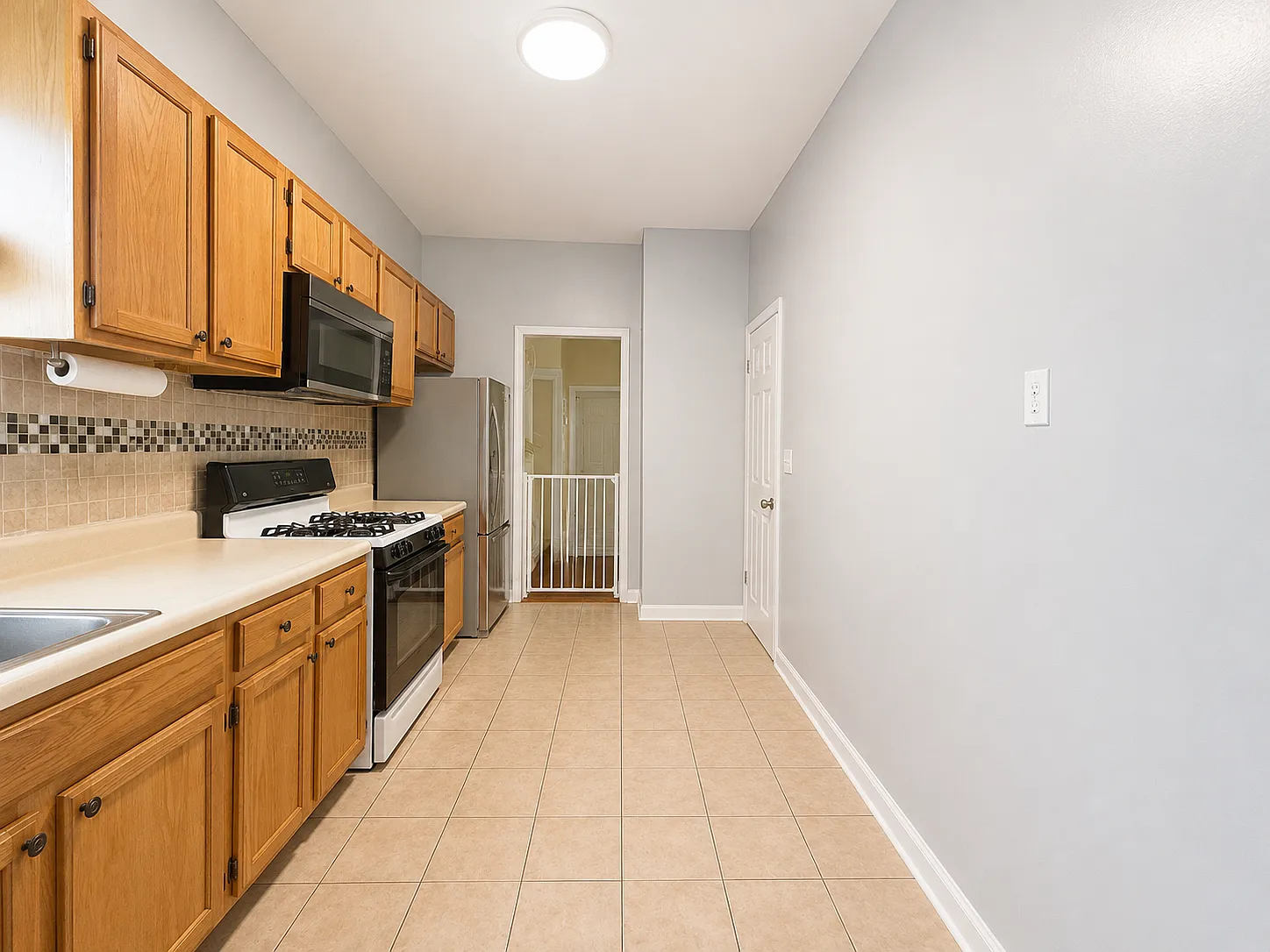 1 bed, $700 — Photo 1