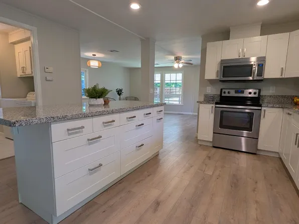 6717 Alden Ln, Citrus Heights, CA 95621