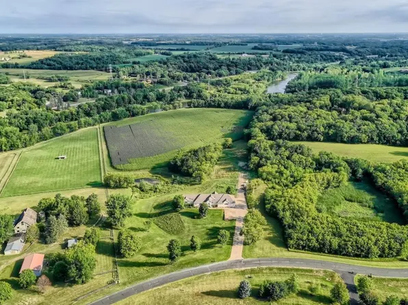 9501 Scott St, Rockford, MN 55373