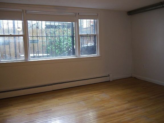3rd image of 66 Sullivan St #1
