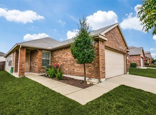 733 Santa Rosa Dr, Haslet, TX 76052