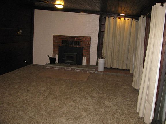 2nd image of 242 Eel River Ln