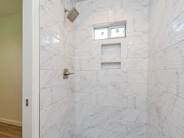 2509 Terry St #B — Photo 8