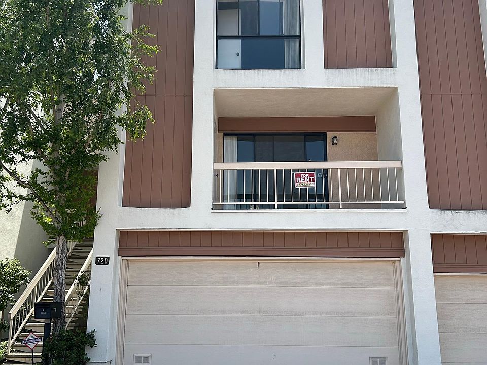 1st image of 720 Portola Ter