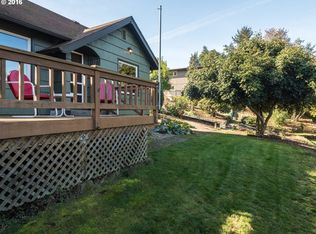 713 4th Ave, Oregon City, OR 97045