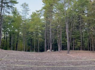 15 Meadow Lane, Hannacroix, NY 12087