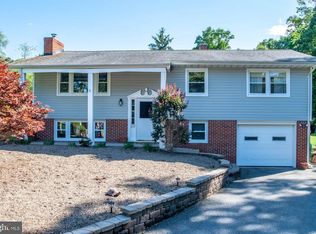 1491 Wakefield Rd, Edgewater, MD 21037