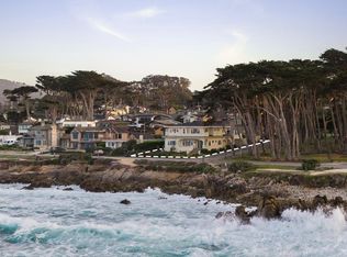 1051 Ocean View Blvd, Pacific Grove, CA 93950