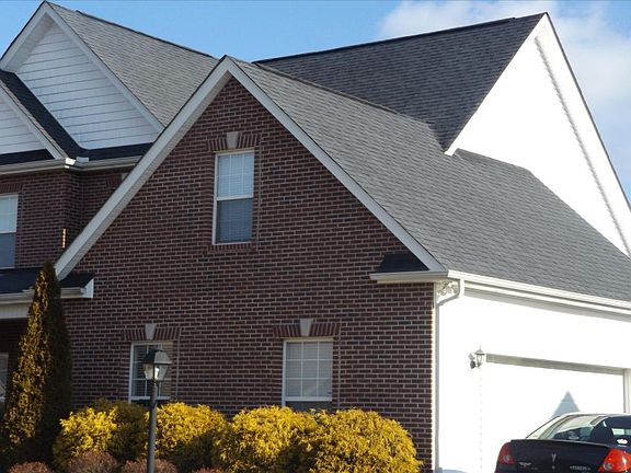 3rd image of 7842 Chillingsworth Ln