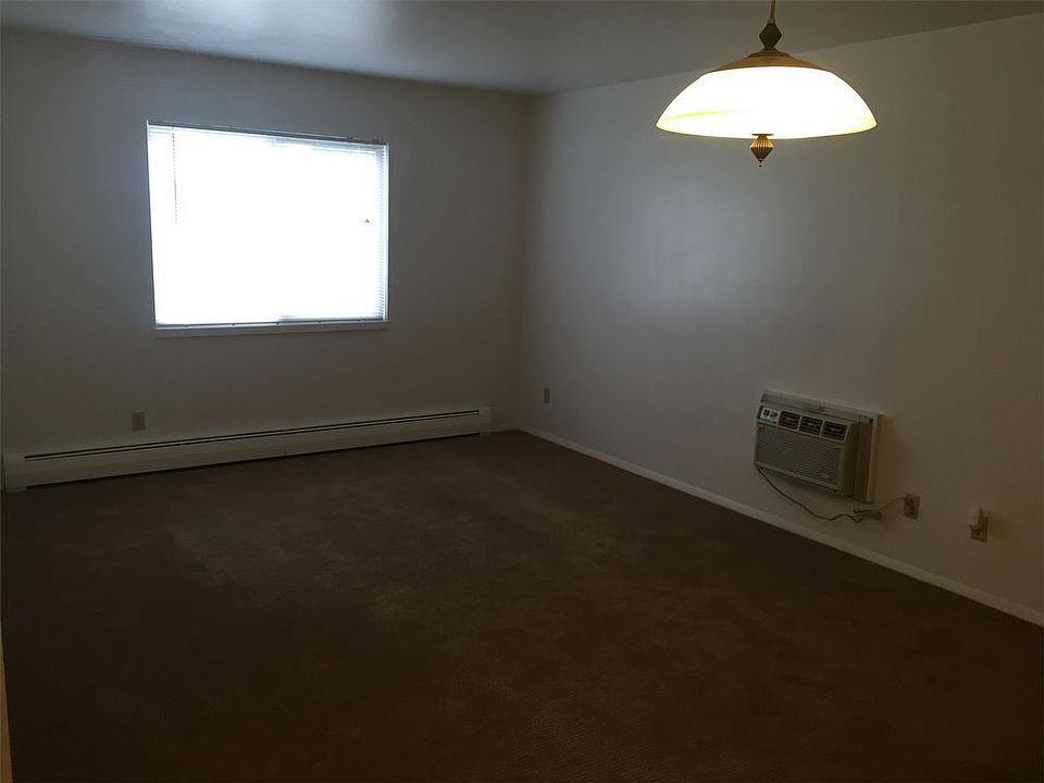1st image of 441 S Quincy St APT 109