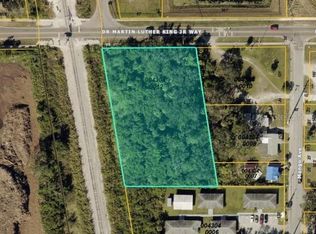 Dr Martin Luther King Jr Way #1, Sarasota, FL 34234