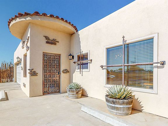 2nd image of 417 Camino Miramontes